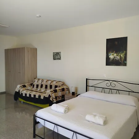 Nereids Apartments-pronoe