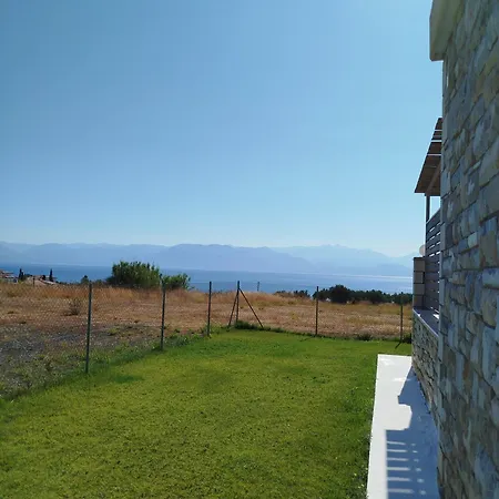 Nereids Apartments-pronoe *