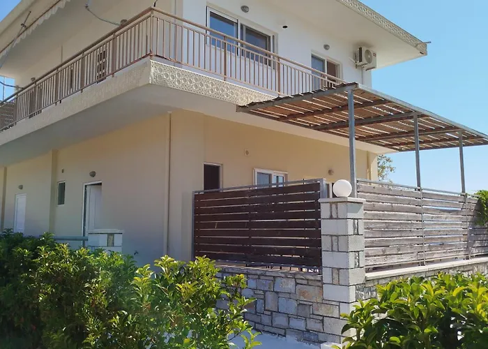 Nereids Apartments-pronoe Apartment *