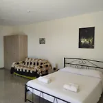 Nereids Apartments-pronoe