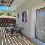 Nereids Apartments-pronoe *