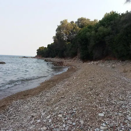 Nereids Apartments-pronoe *