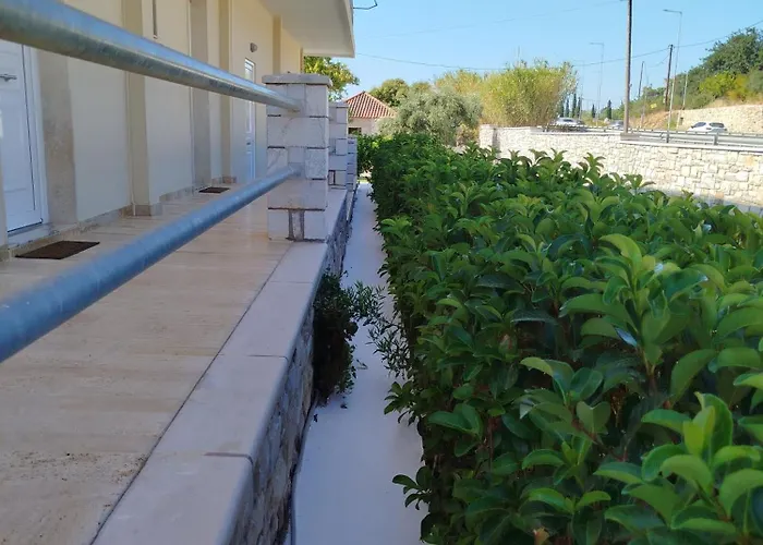 Nereids Apartments-pronoe * Petalídhion