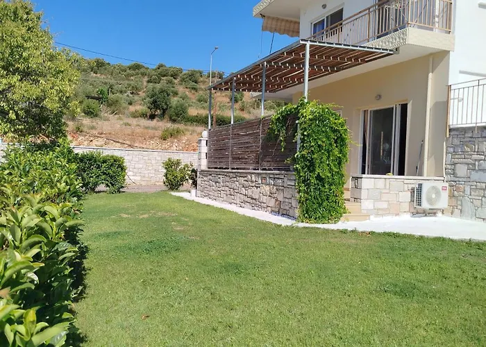 Nereids Apartments-pronoe شقة